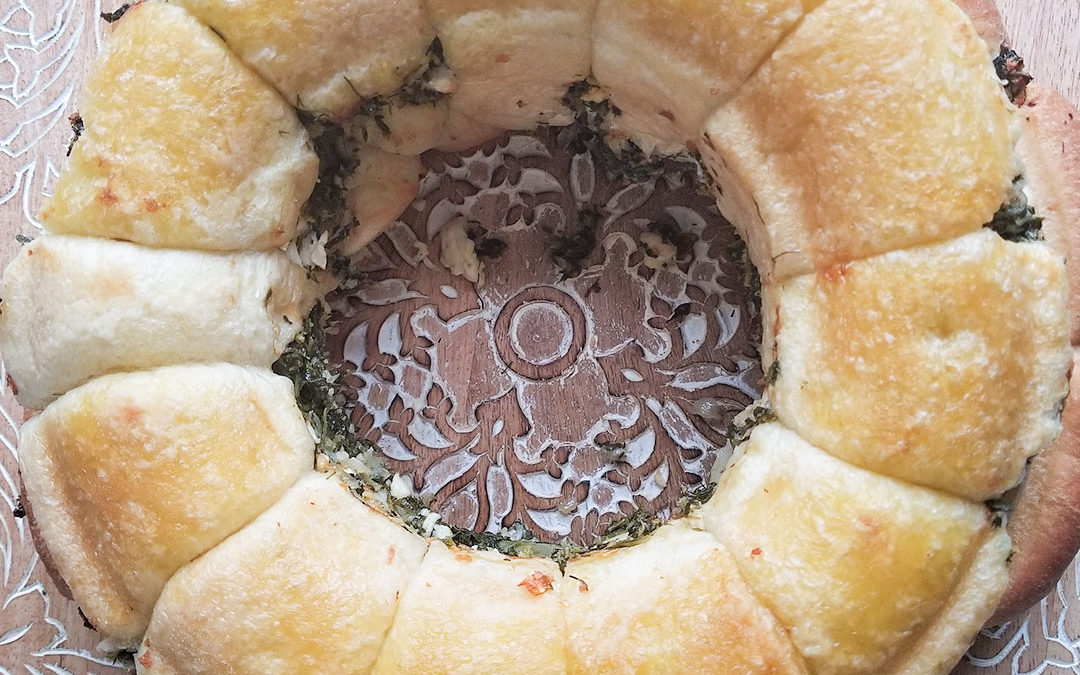 Spanakopita Pull-Apart Bread