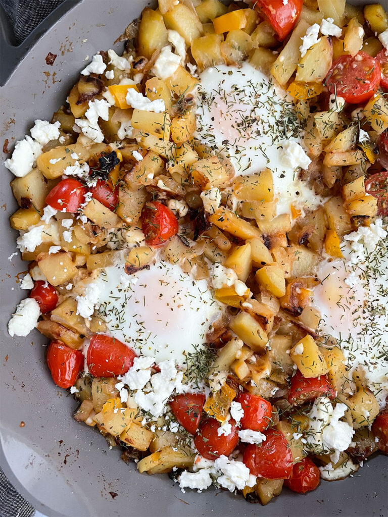 Mediterranean breakfast skillet - Heart Healthy Greek