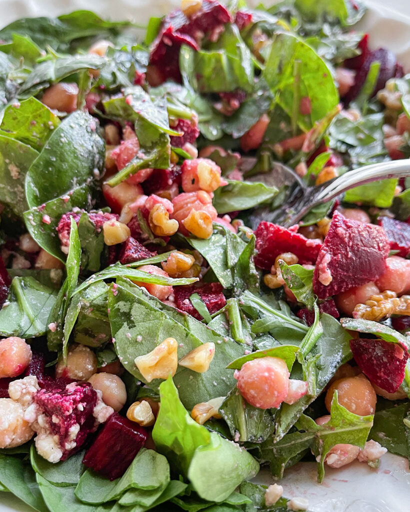 Beet an Chickpea Salad
